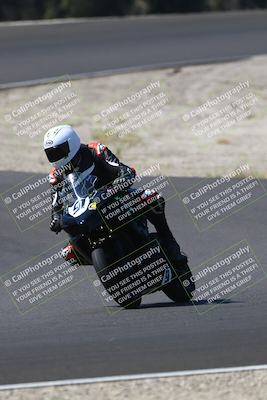 media/Sep-21-2025-TrackDaz (Sun) [[277c75b276]]/C Group/1140pm (Turn 3)/